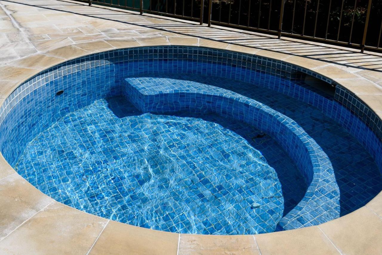 Apartment Omar Do Rio - Lc 1203 Moderno 2qts Beira-mar, Com Vista E Piscina, Academia, Quadra De Esportes E Smart Tv